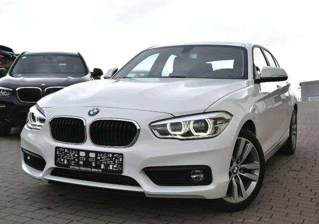 Left hand drive BMW 1 SERIES 118i